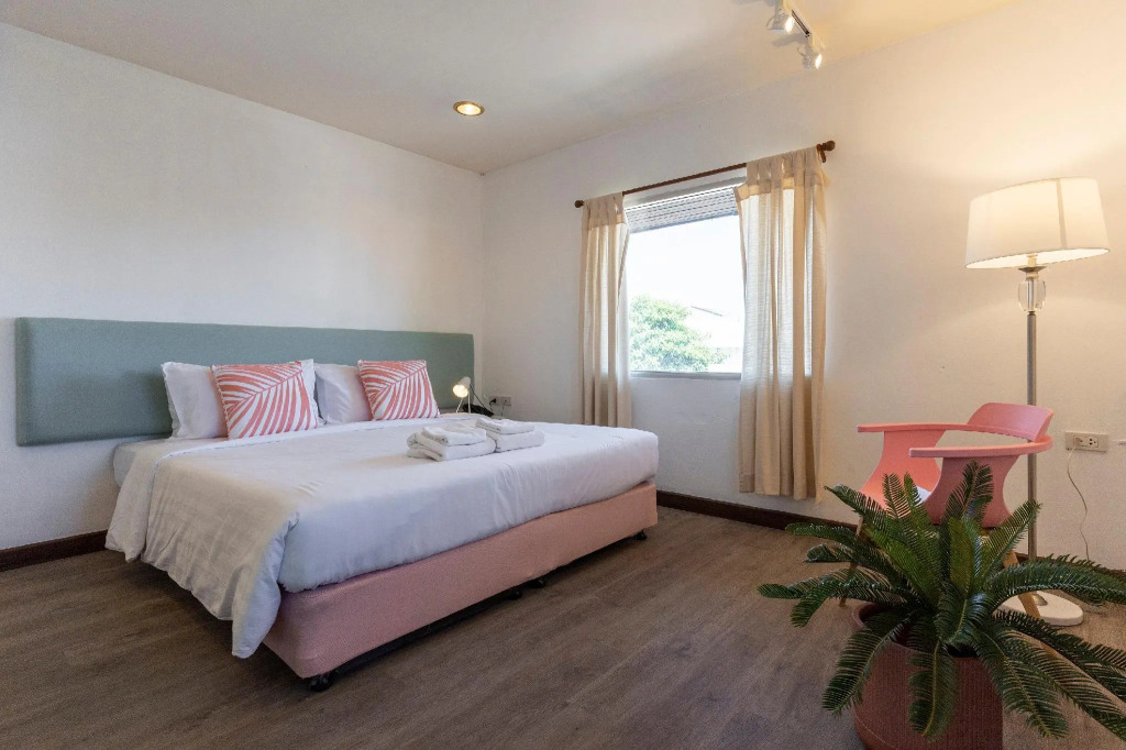 Parasol Inn Chiang Mai Old City