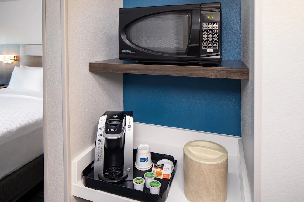 Holiday Inn Express & Suites Los Alamos Entrada Park by IHG