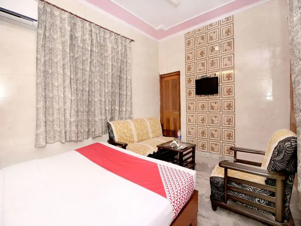The Golden Palms Hotel & Spa