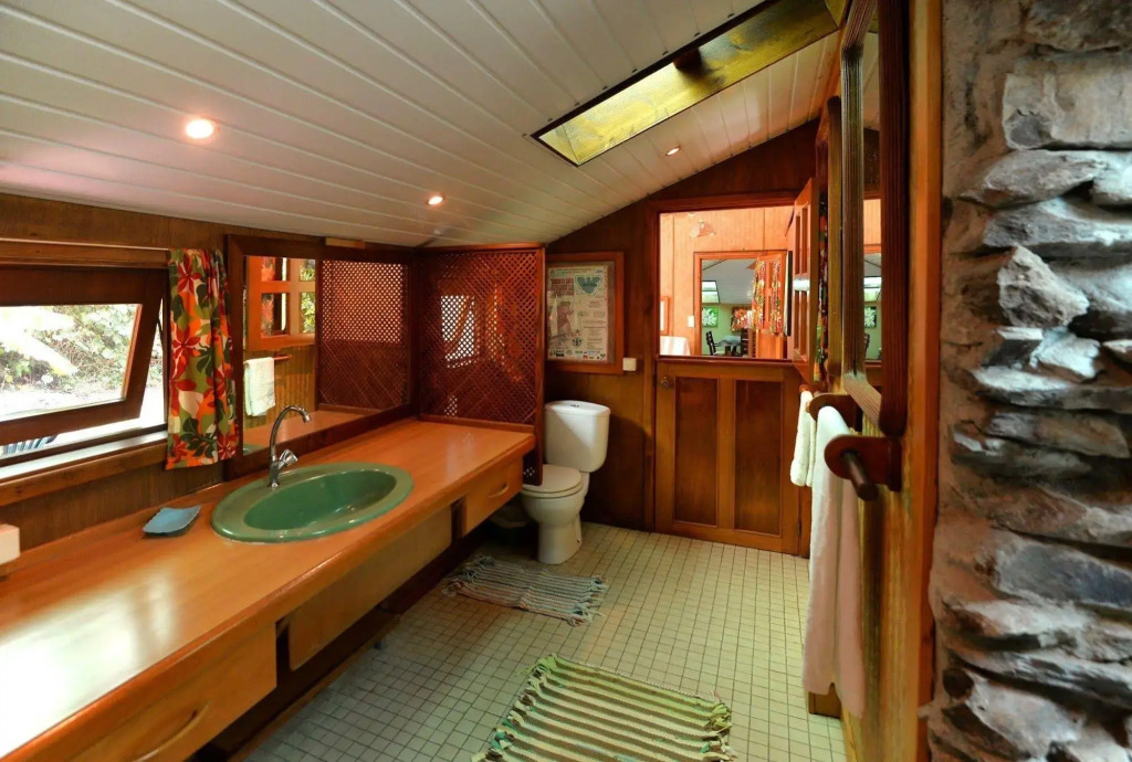 Marks Place Moorea
