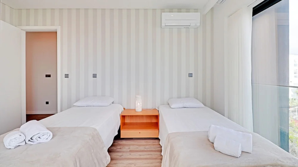 SKY Beach Apartment in Quarteira