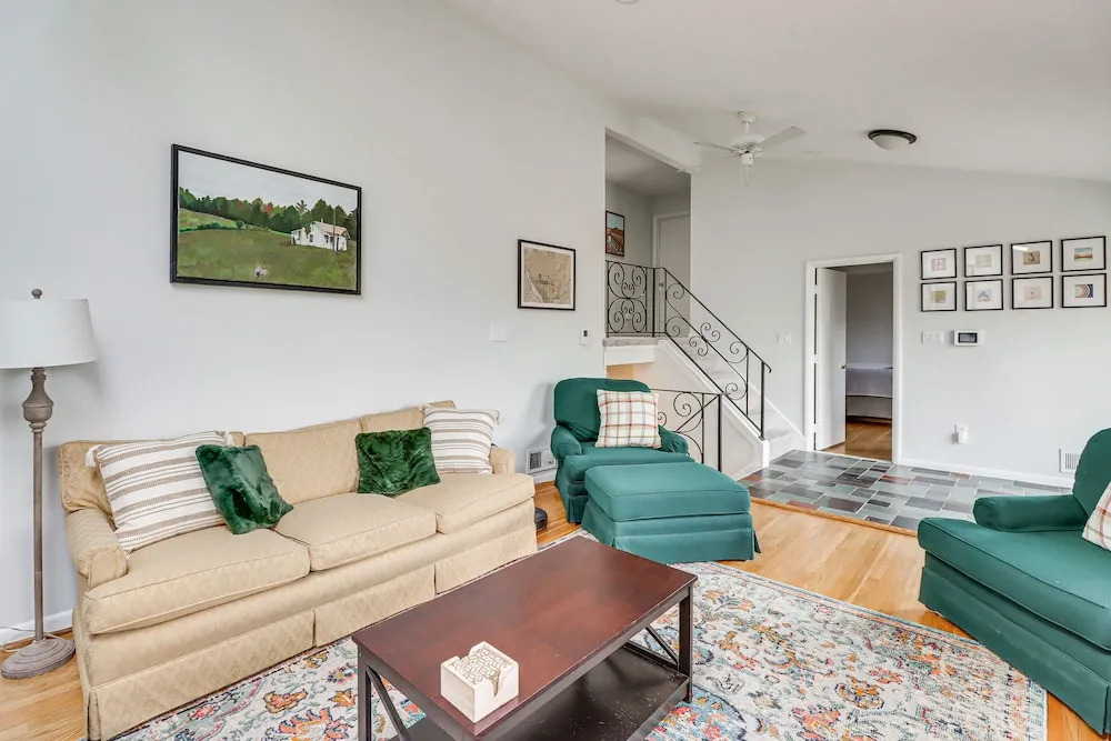 Silver Spring Rental Home ~ 11 Mi to National Mall