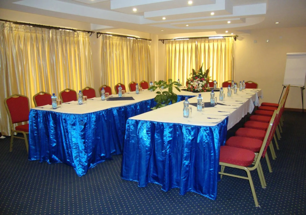 Hennessis Hotel