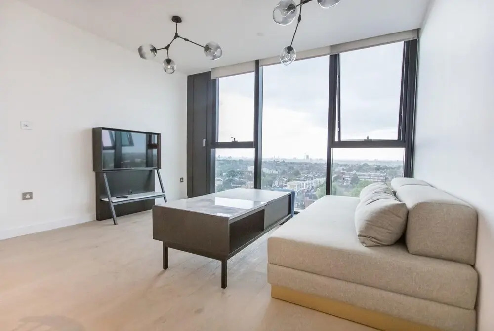 Superior 1 bed in Hill House