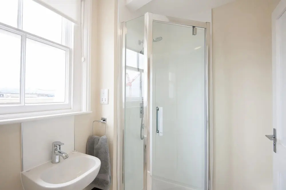 Elliot Oliver- 2 Bedroom Duplex Town Centre Apartment
