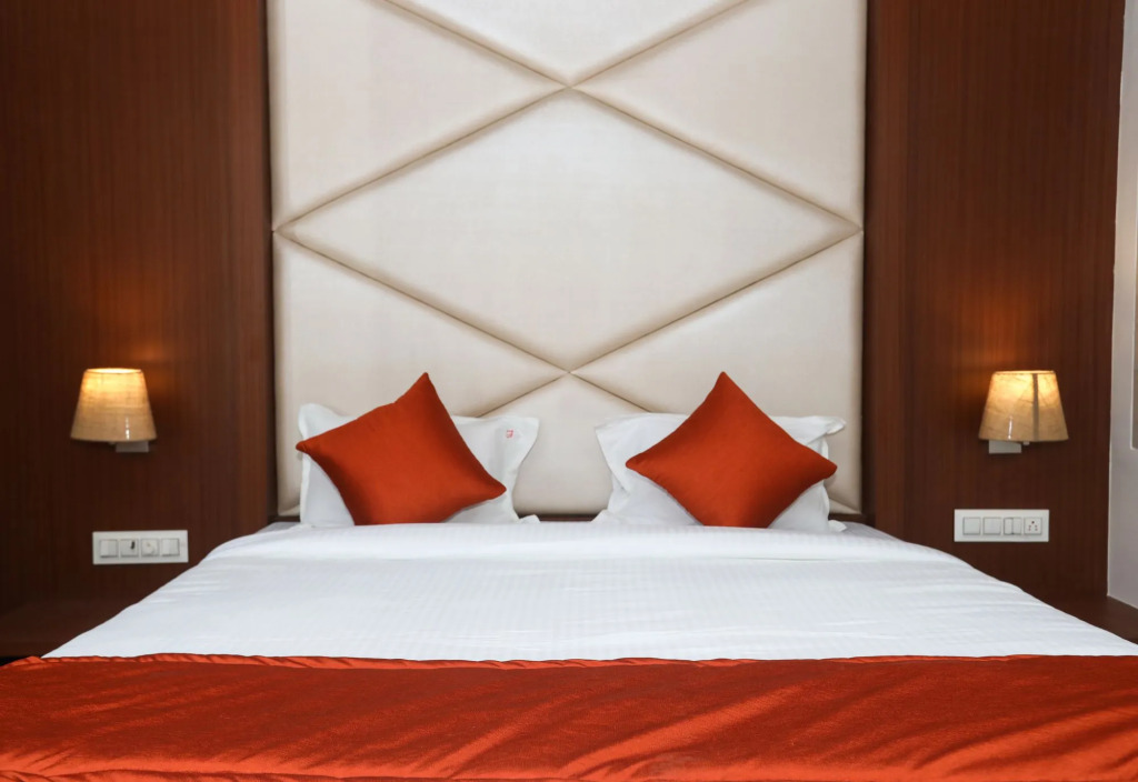 FabHotel Spring Inn - Nr Borivali Station