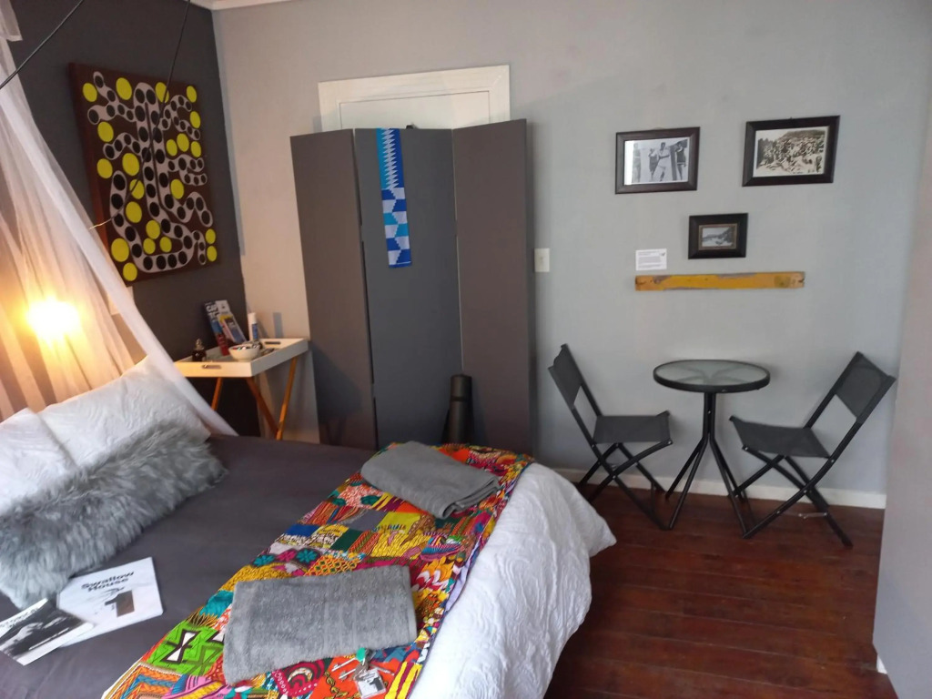 Seaside Getaway @ Swallow House Suite #1