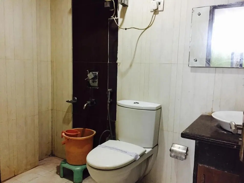 Luvyrooms Budget Paharganj 188
