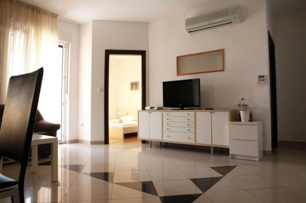 Eddie - great location & comfor - A3(4+1)
