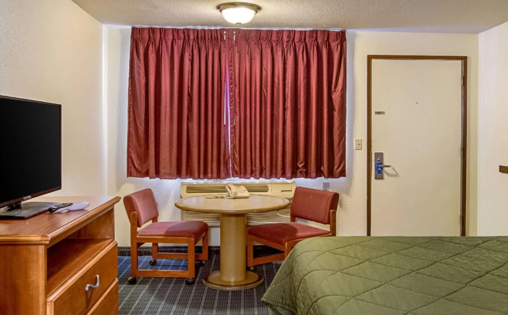 Rodeway Inn