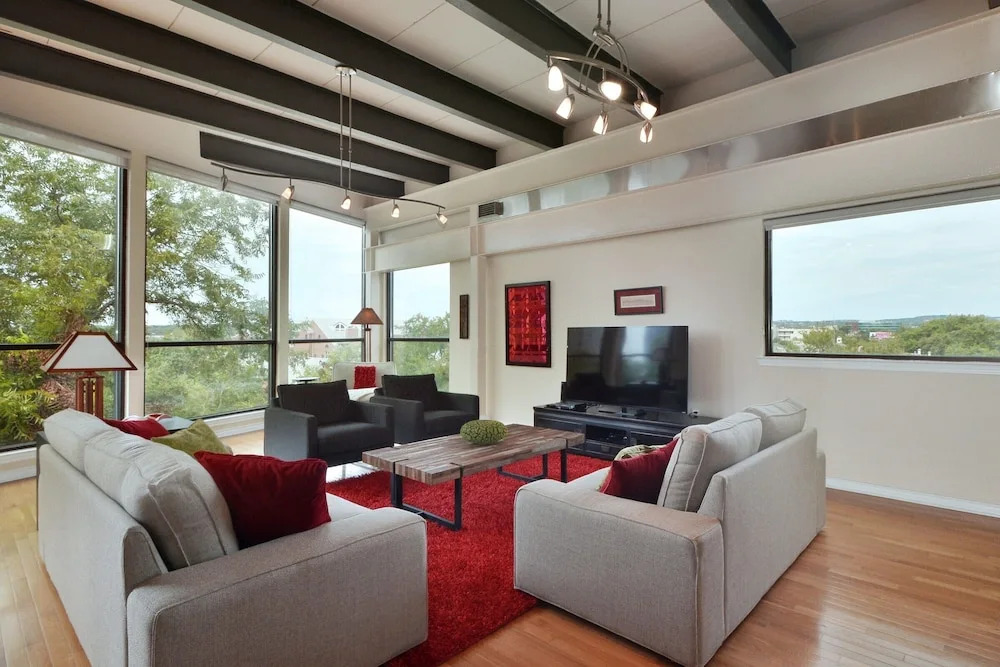 W 6th St Penthouse with City Views by RedAwning