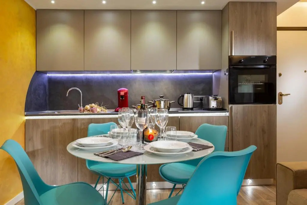 The Queen Luxury Apartments - Villa Carlotta