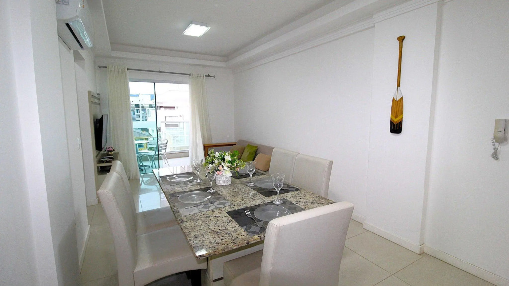1041 - Apartamento na Praia de Bombinhas para locação - Residencial Egídio Pinheiro 304 B