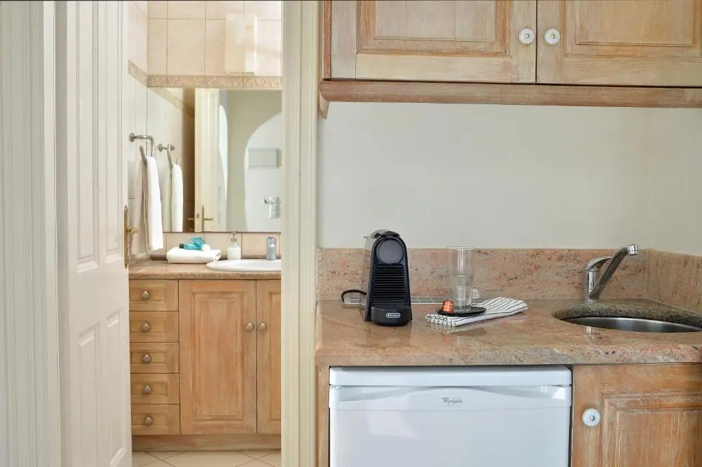 Andros Homes Sea Side Apartment & Studio