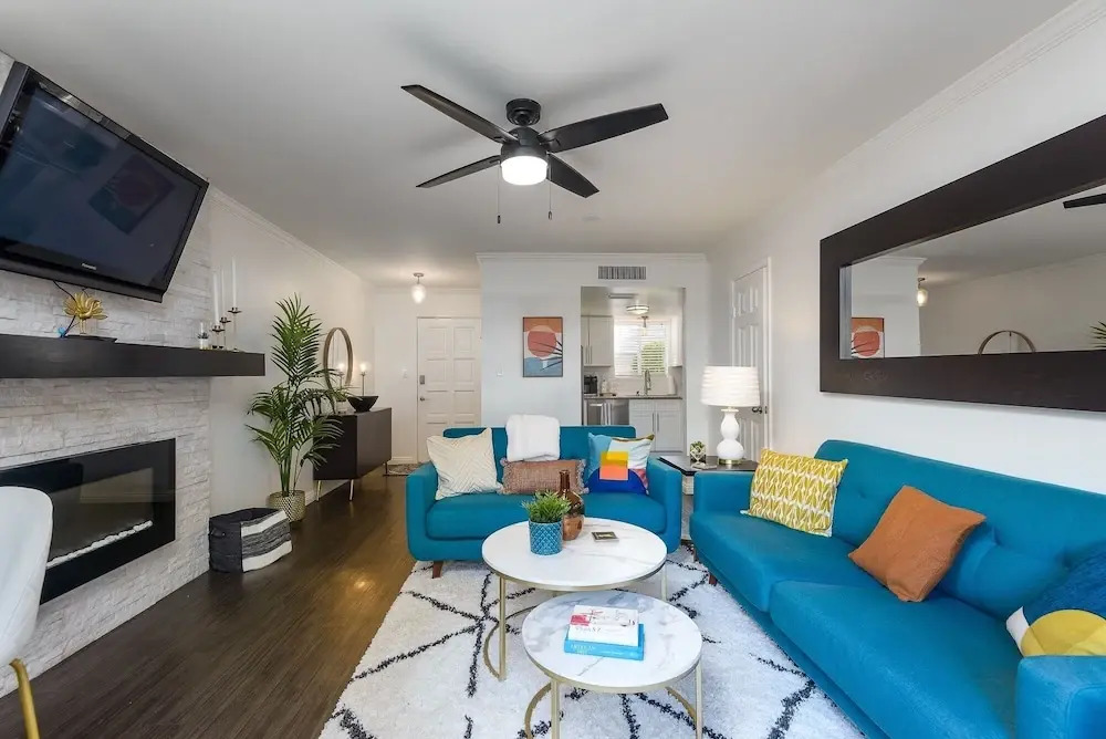 Villa Sunshine 2 Bedroom Condo by RedAwning