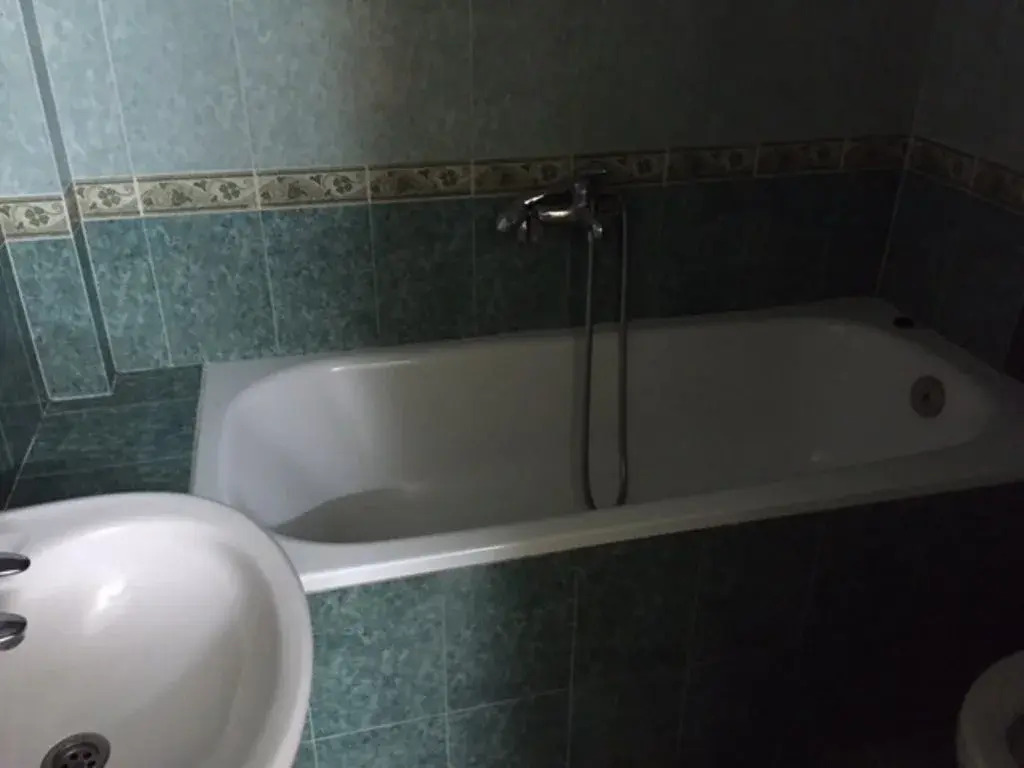 Hoa Binh Hotel Hue
