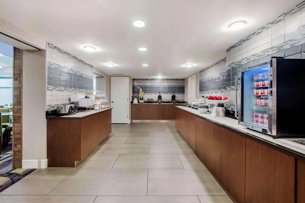 La Quinta by Wyndham Baltimore BWI Airport