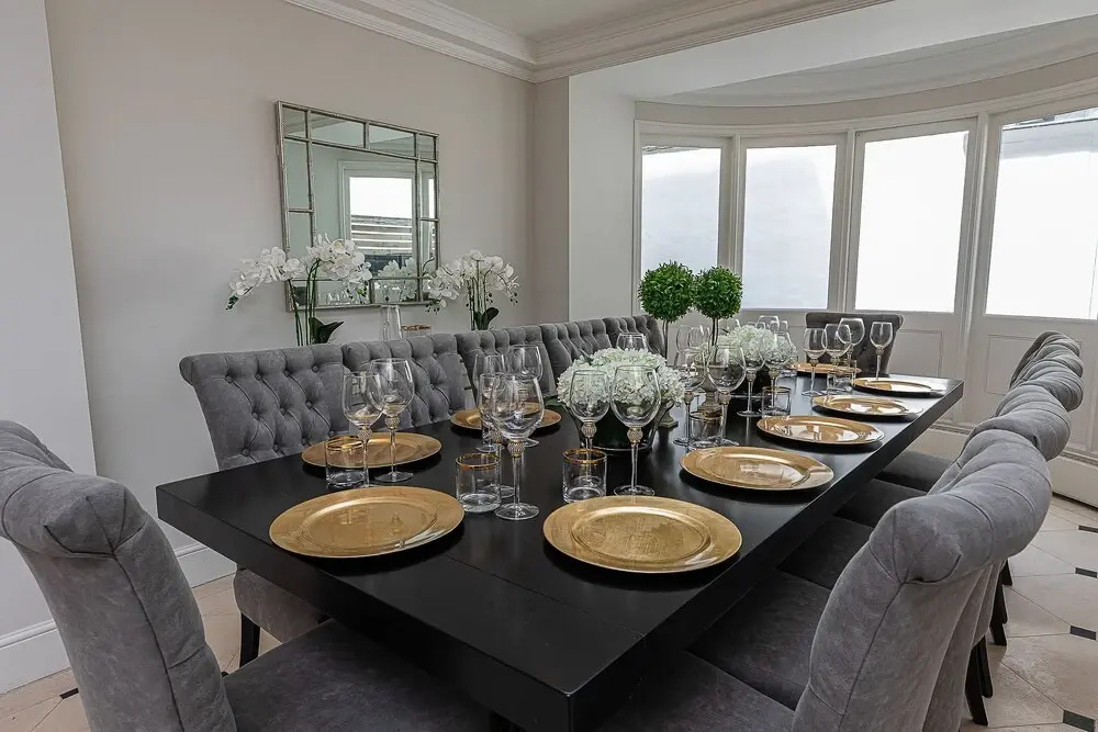Stunning 6-Bed House Near Harrods in Knightsbridge