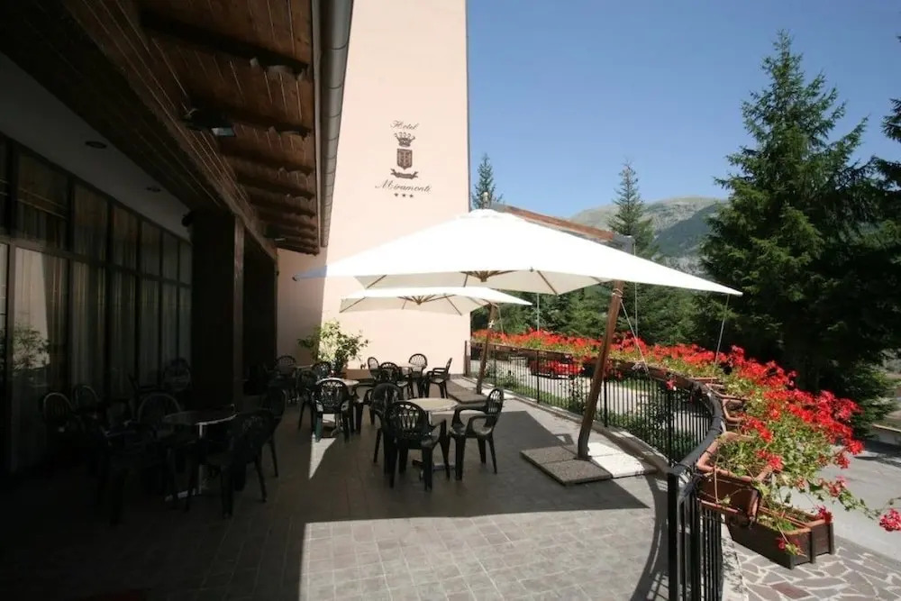 Albergo Miramonti