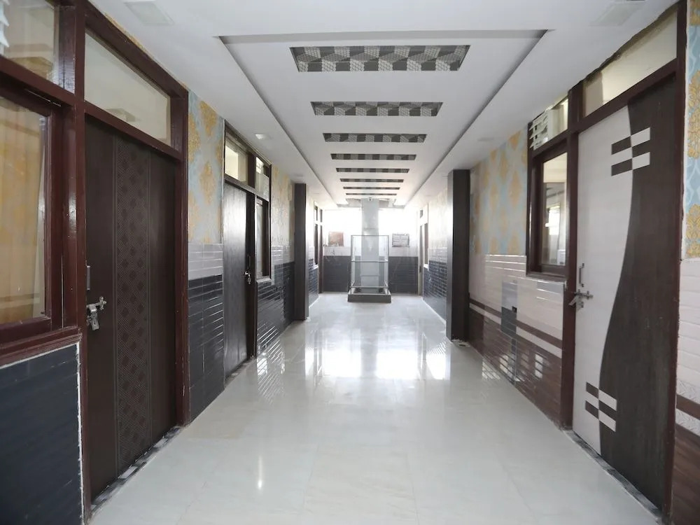 Hotel Tejasvi by OYO Rooms