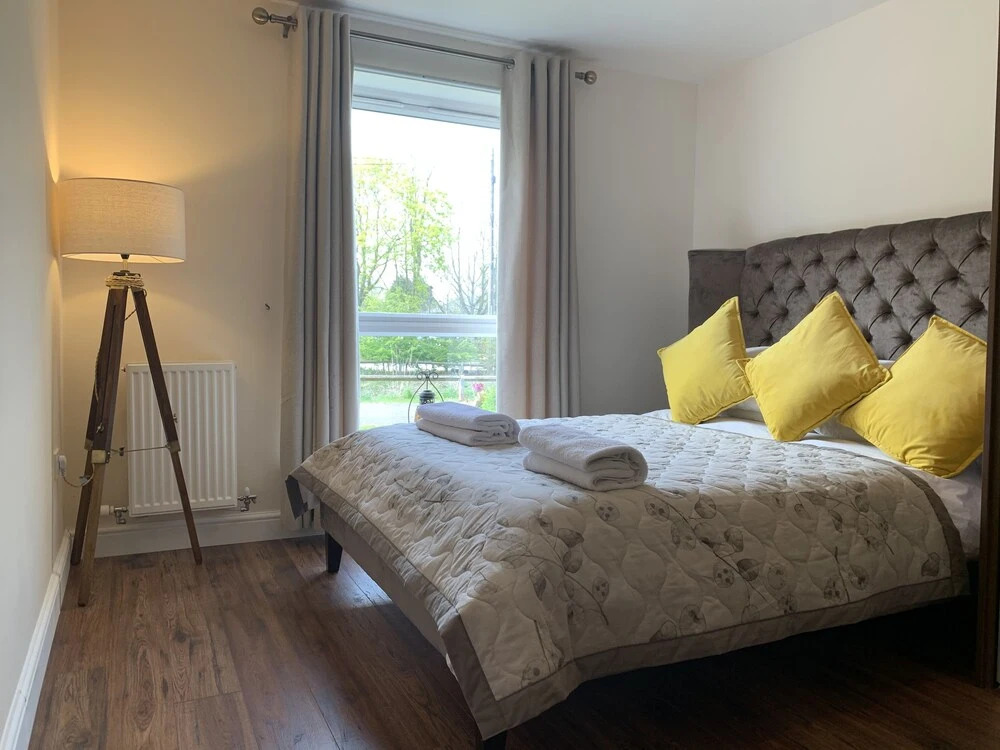The West Cambridge Apartment
