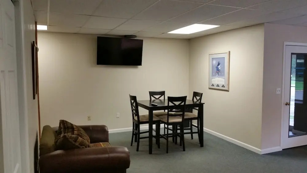 North Winds Lodge