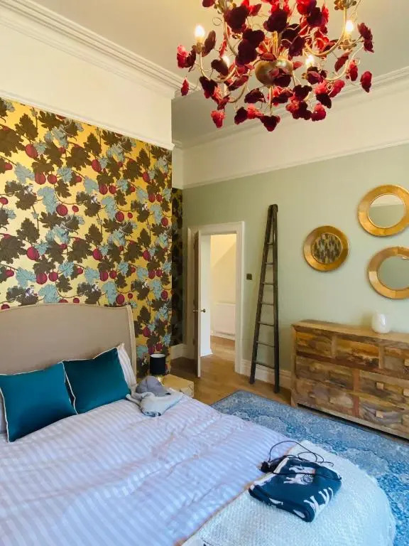 Lovingly Restored Victorian Apartment in Hastings