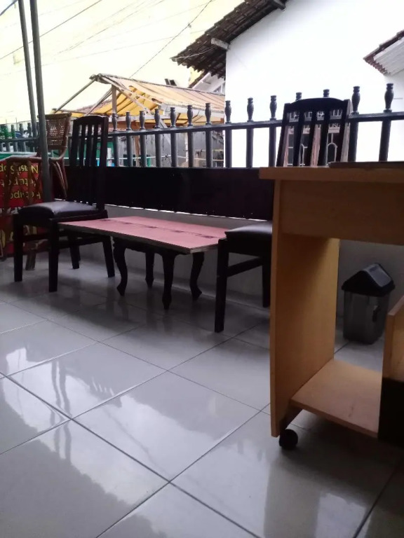 Express O 91597 Sharie Homestay Syariah