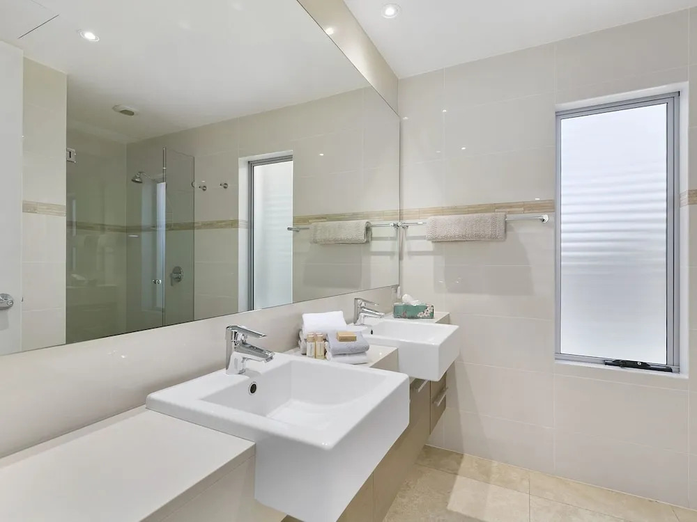 First Class Luxurious Apartment On Noosa River Unit 1 Wai Cocos 215 Gympie Terrace