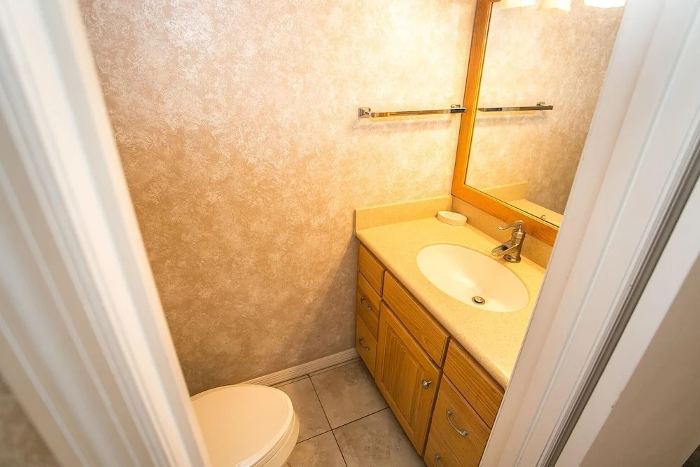 Sea Haven 522 [3/2.5] Free Activities! & Oceanfront Wifi Pool