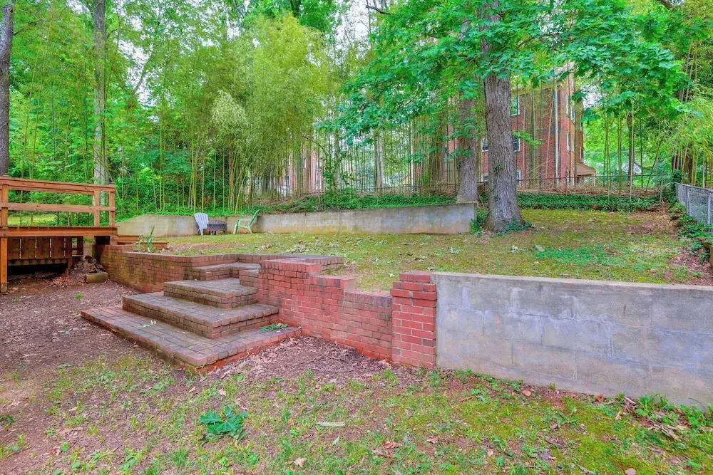 Takoma Park Apartment: Trail Access, 8 Mi to DC!