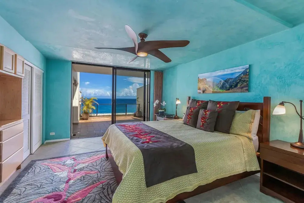 Puu Poa 309 2 Bedroom Condo by Redawning