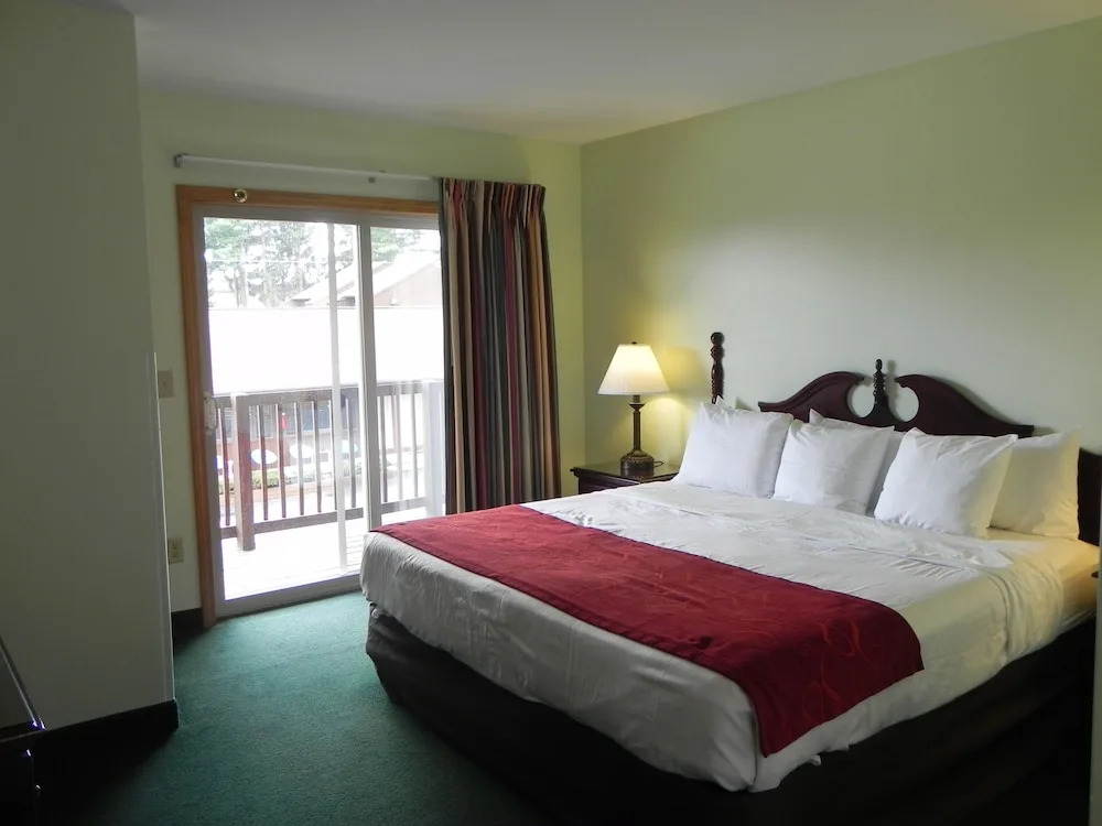 Motel 6 Lake George, NY Adirondacks