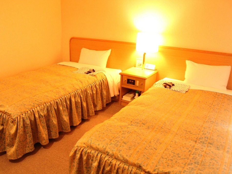 Hotel East