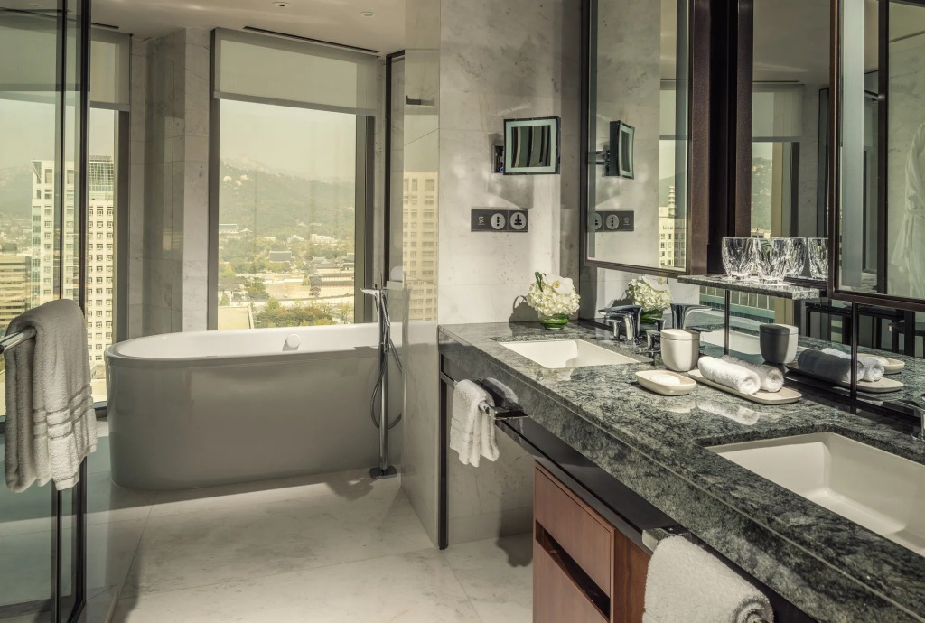 Отель Four Seasons Seoul
