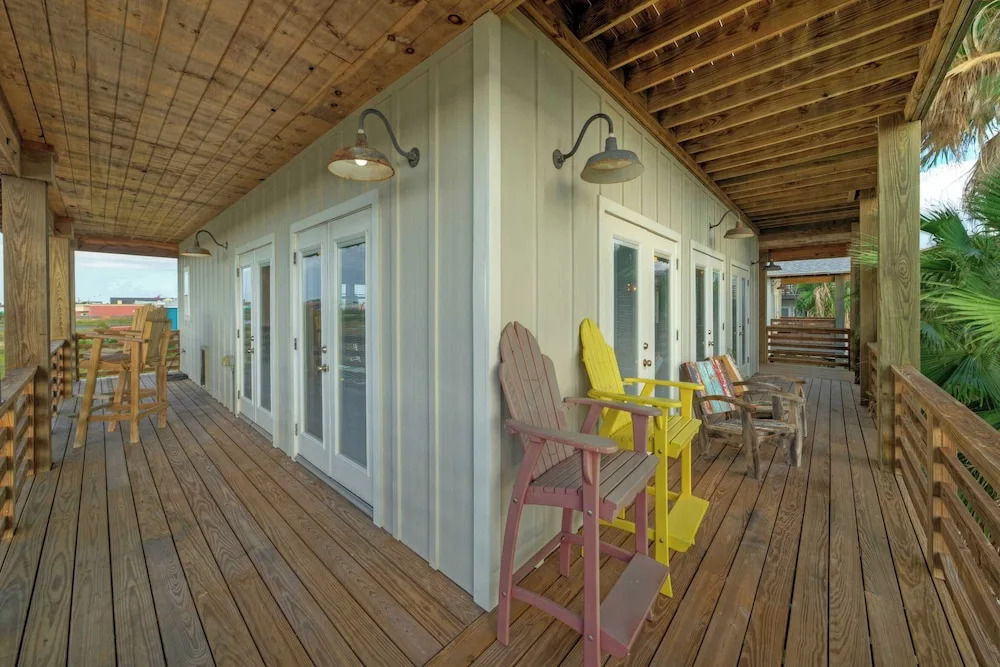 Fish Camp Buyout by Avantstay Unique 6bdr Escape, Private Pool + Views!