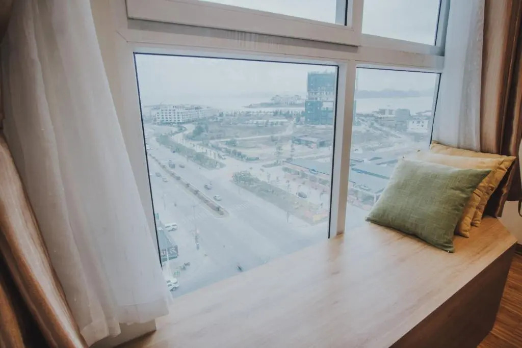 BunHomestay ☆ SEA-View BEDROOM 3BR/apt☆Netflix+Pool☆Near Harbour