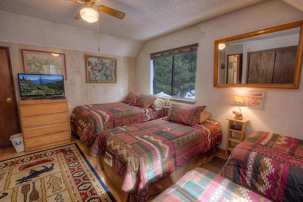 Bambis Bunkhouse