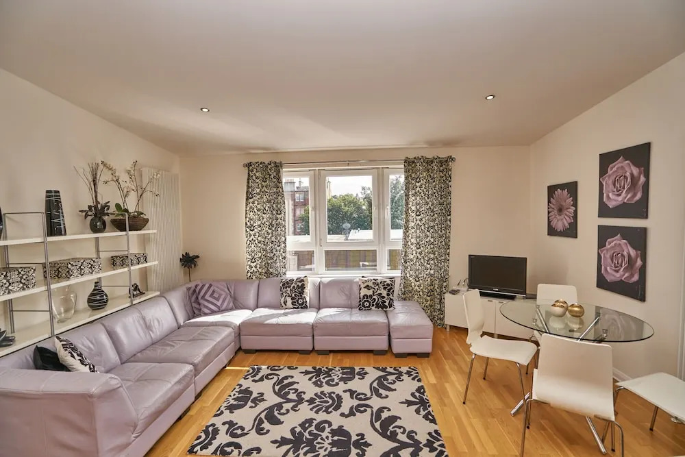 Lochrin Apartments by Edinburgh City Apartments