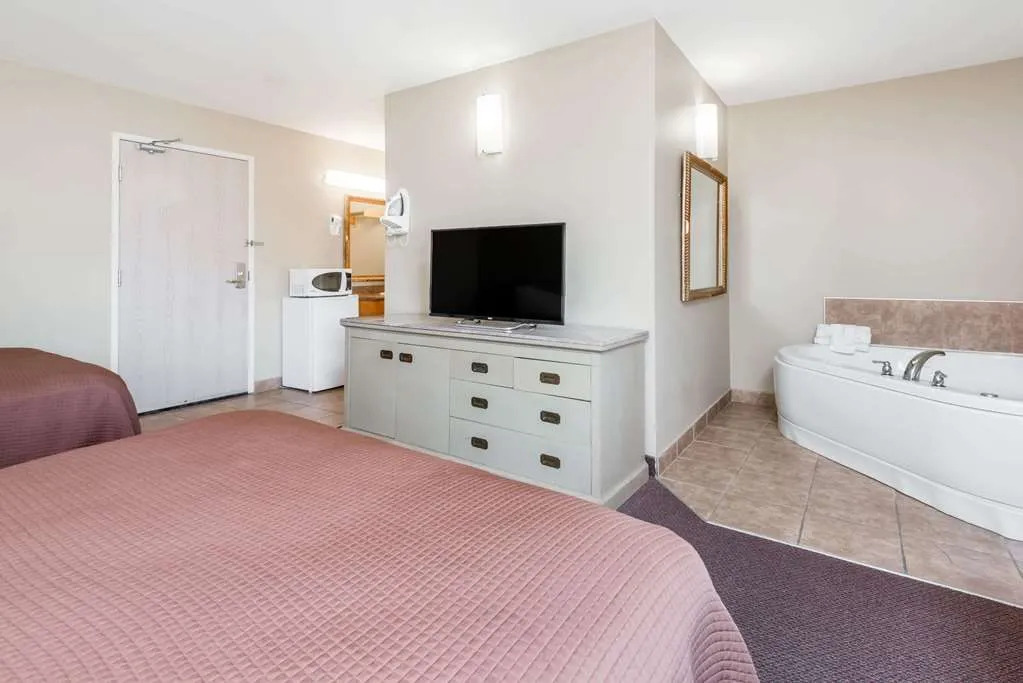 Howard Johnson Inn London