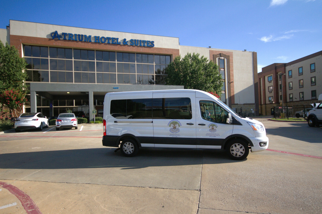 Atrium Hotel and Suites DFW Airport