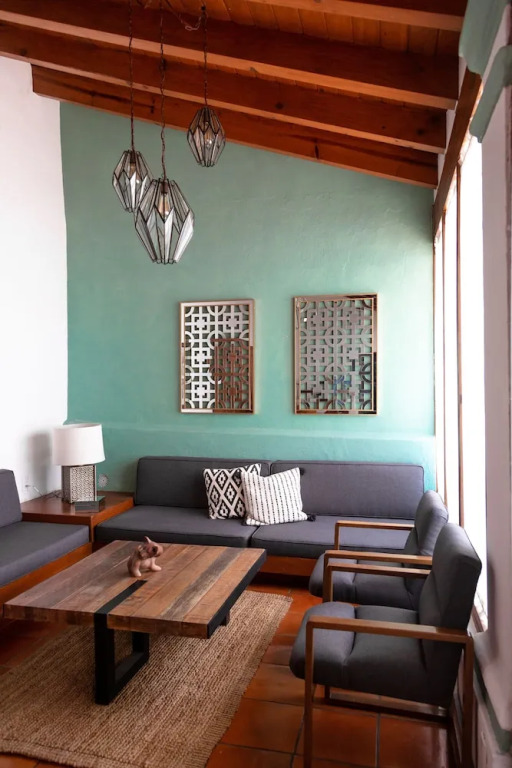 Casa Antigua
