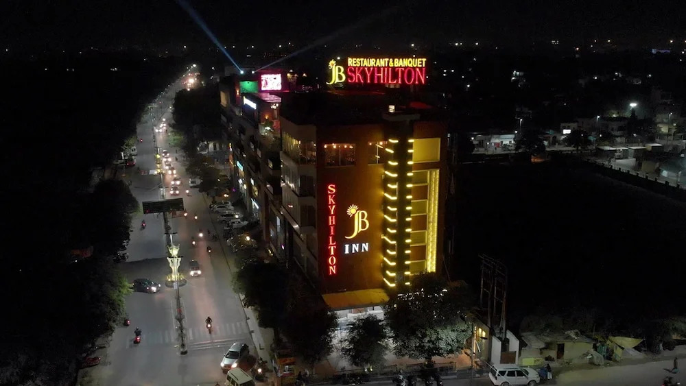 JB Skyhilton Inn