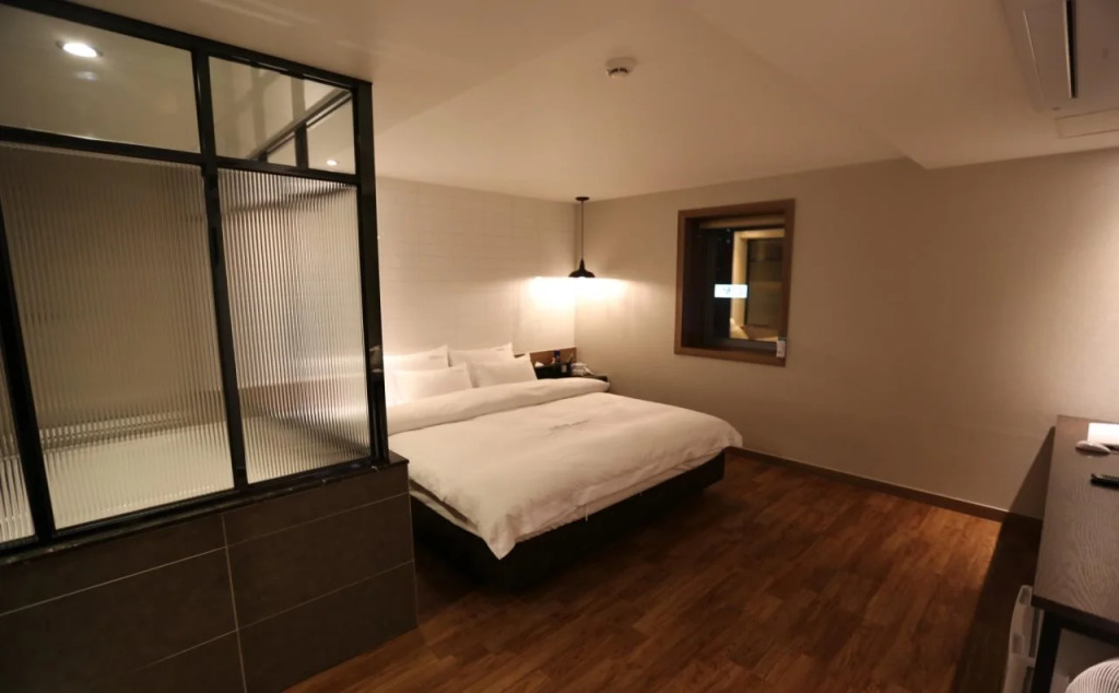 Hotel Mirage(호텔 미라주)