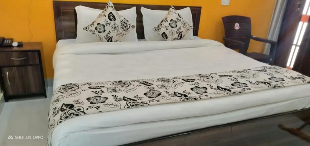 Hotel Suraj