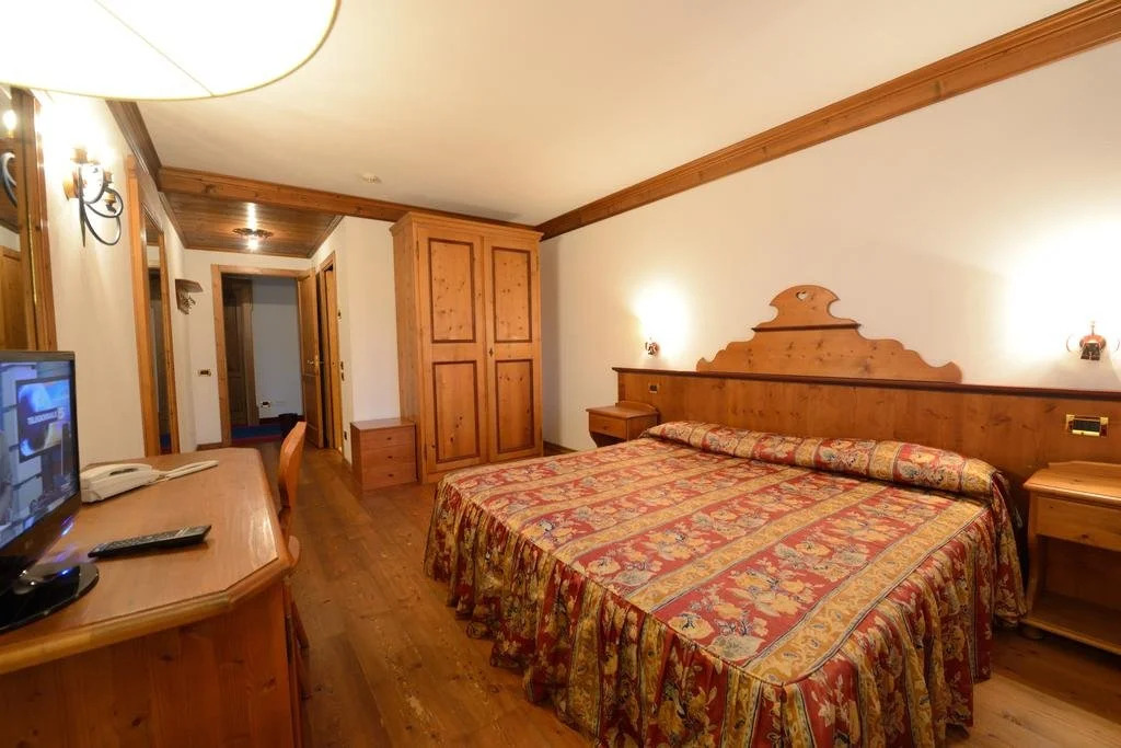 Hotel Vecchia Stazione Mountain Elegance