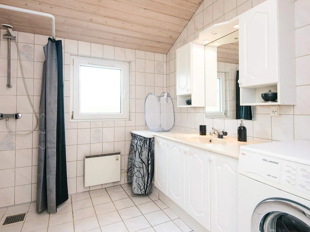 6 person holiday home in Hemmet