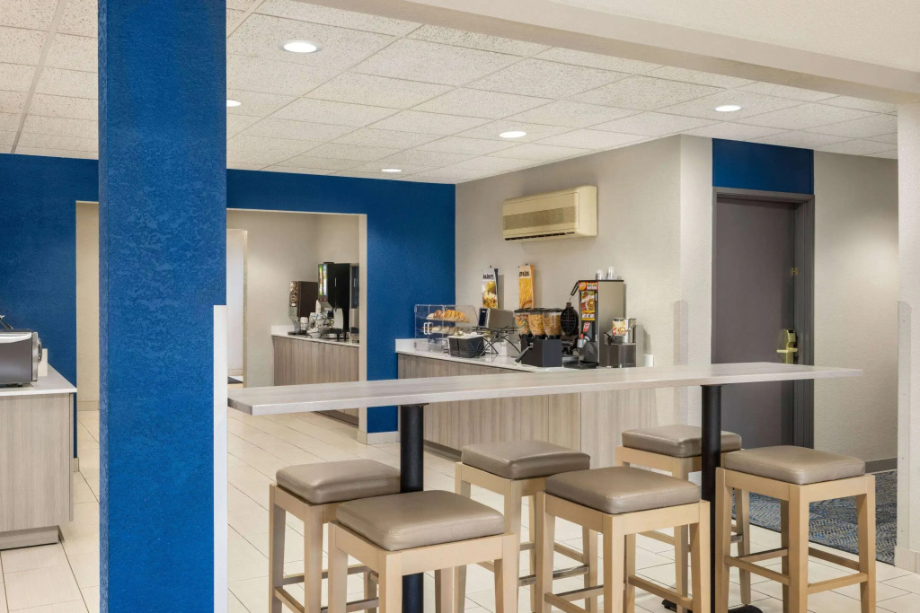 Microtel Inn & Suites by Wyndham New Ulm