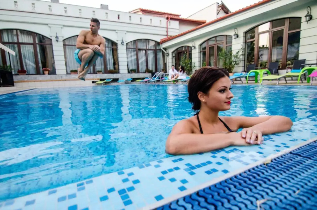 The Elite - Oradeas Legendary Hotel