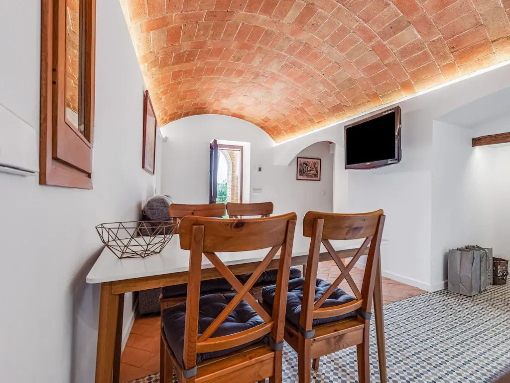 Charming Home Near Vulpellac